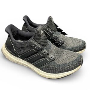 Adidas Ultra Boost Sneakers